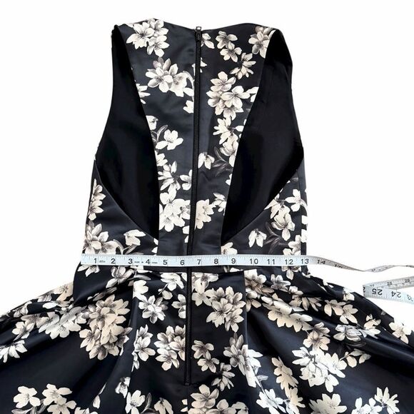Alice + Olivia Black Floral Fit & Flare Dress Small - Picture 9 of 14